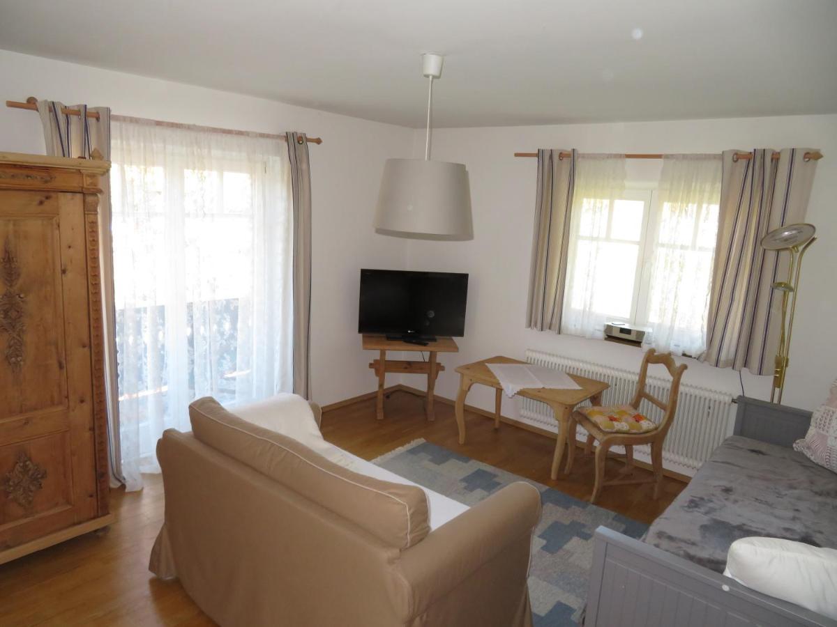 Ferienwohnung Christine Am Weissenbach ชตรอเบิล ภายนอก รูปภาพ